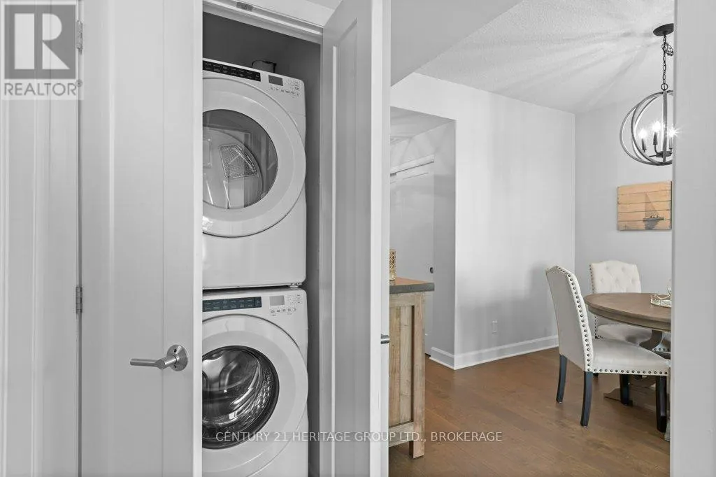 306 - 129 SOUTH STREET, #306