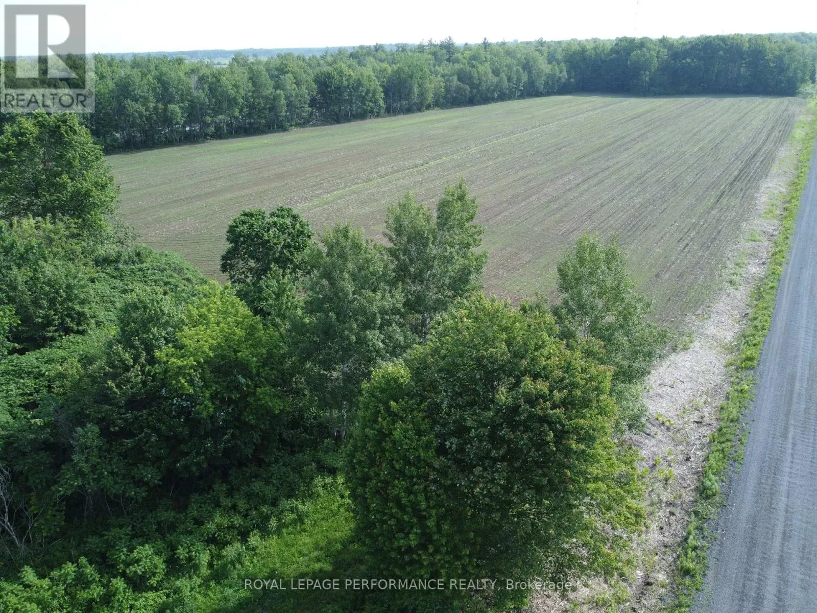 1053 MONTEE LAFONTAINE ROAD W