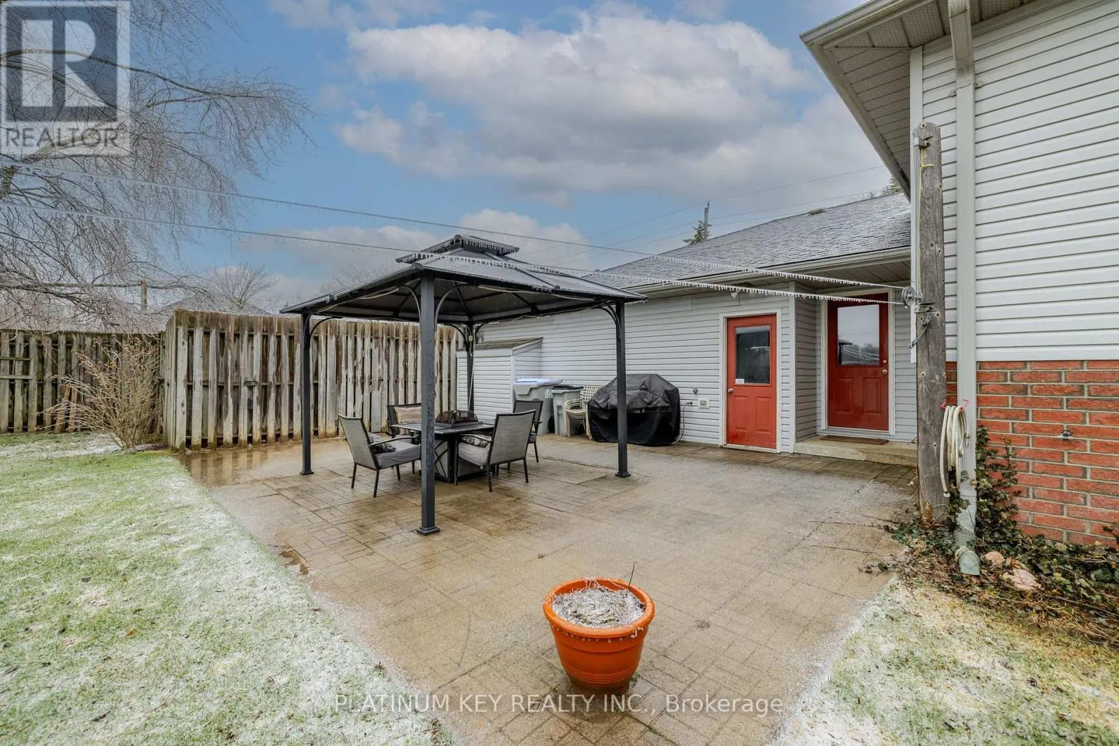 2245 TRILLIUM WAY