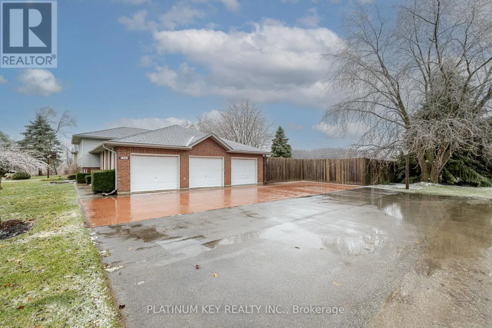 2245 TRILLIUM WAY