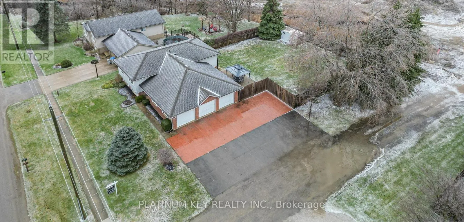 2245 TRILLIUM WAY
