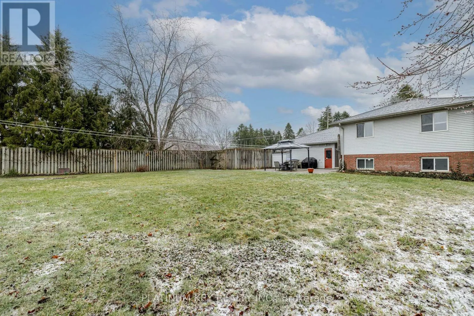 2245 TRILLIUM WAY