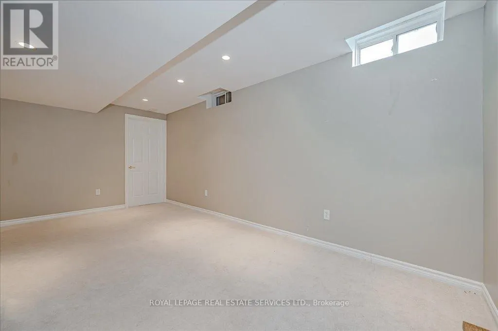 57 GAYDON WAY
