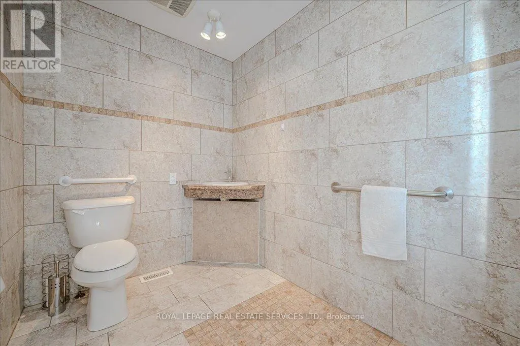 57 GAYDON WAY