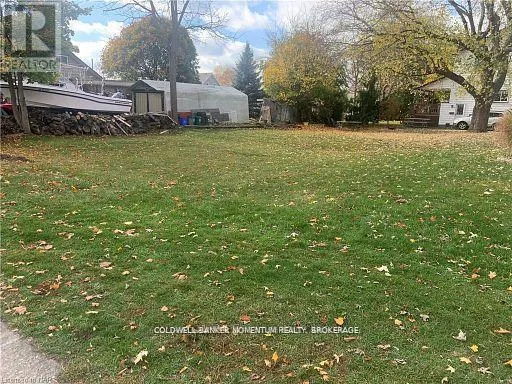 W/S FIELDEN AVENUE