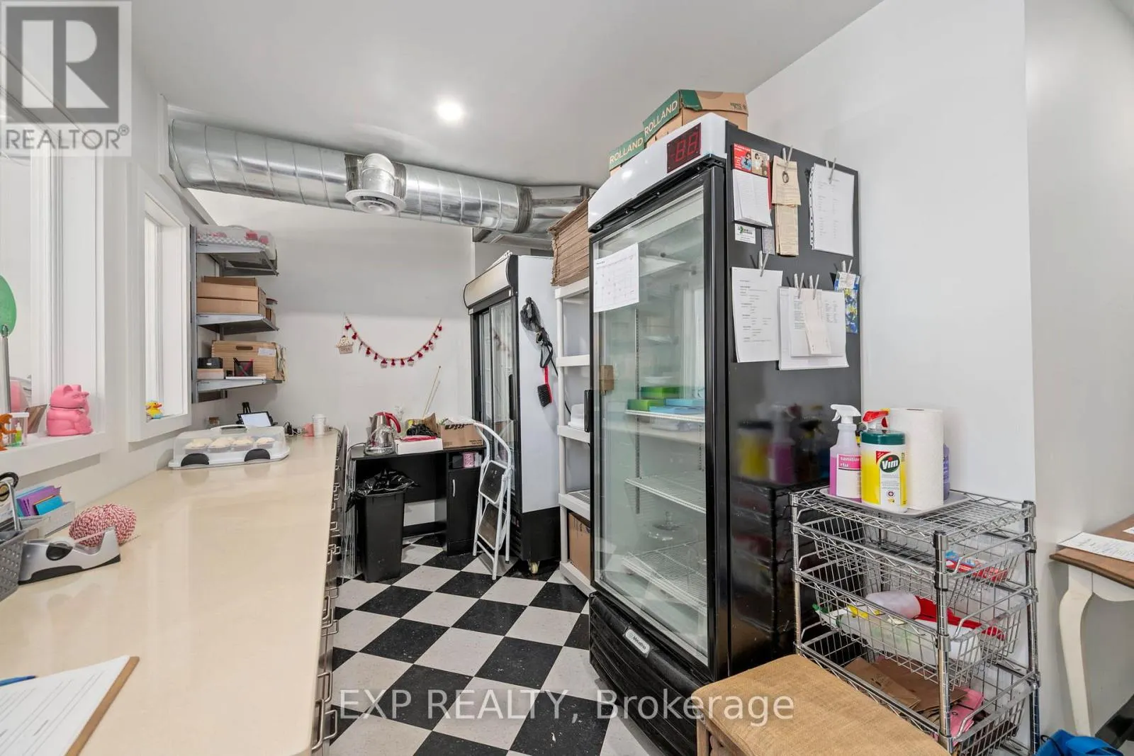 319 SPRINGBANK DRIVE