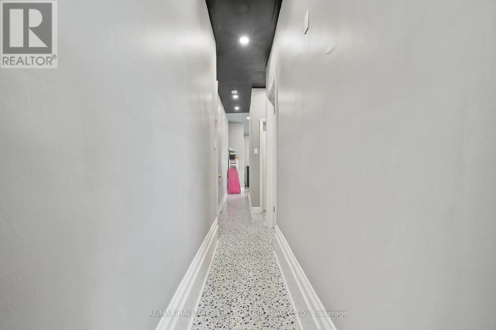 143 WALTON STREET