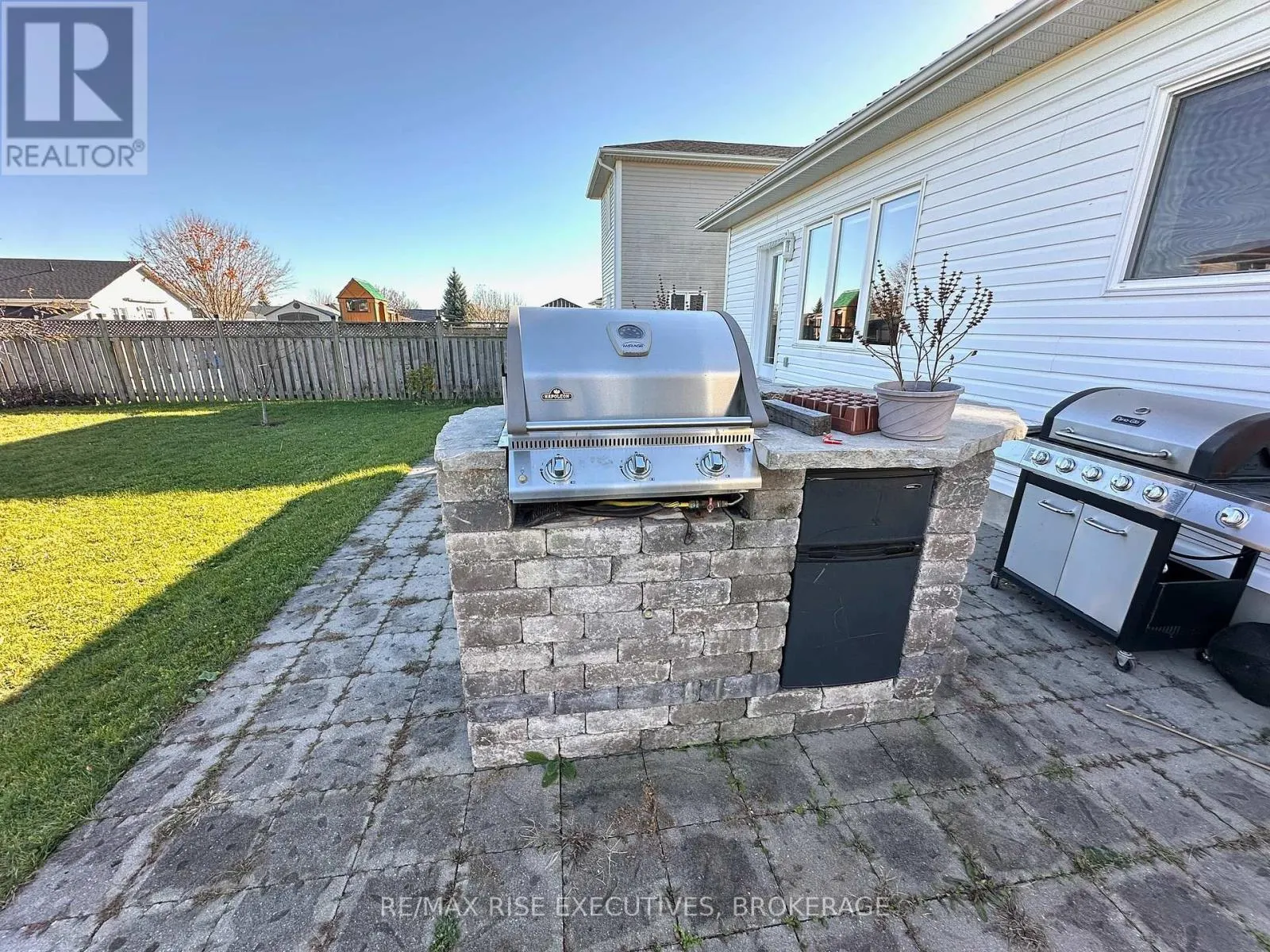 123 MACDOUGALL DRIVE