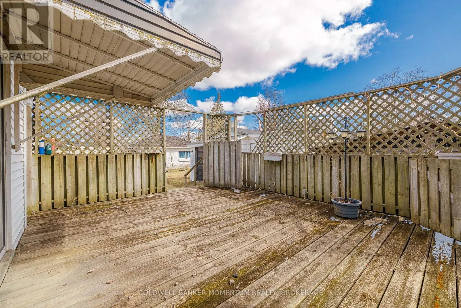 263 HUMBOLDT PARKWAY