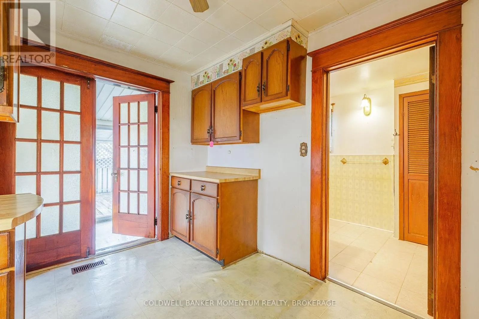 263 HUMBOLDT PARKWAY