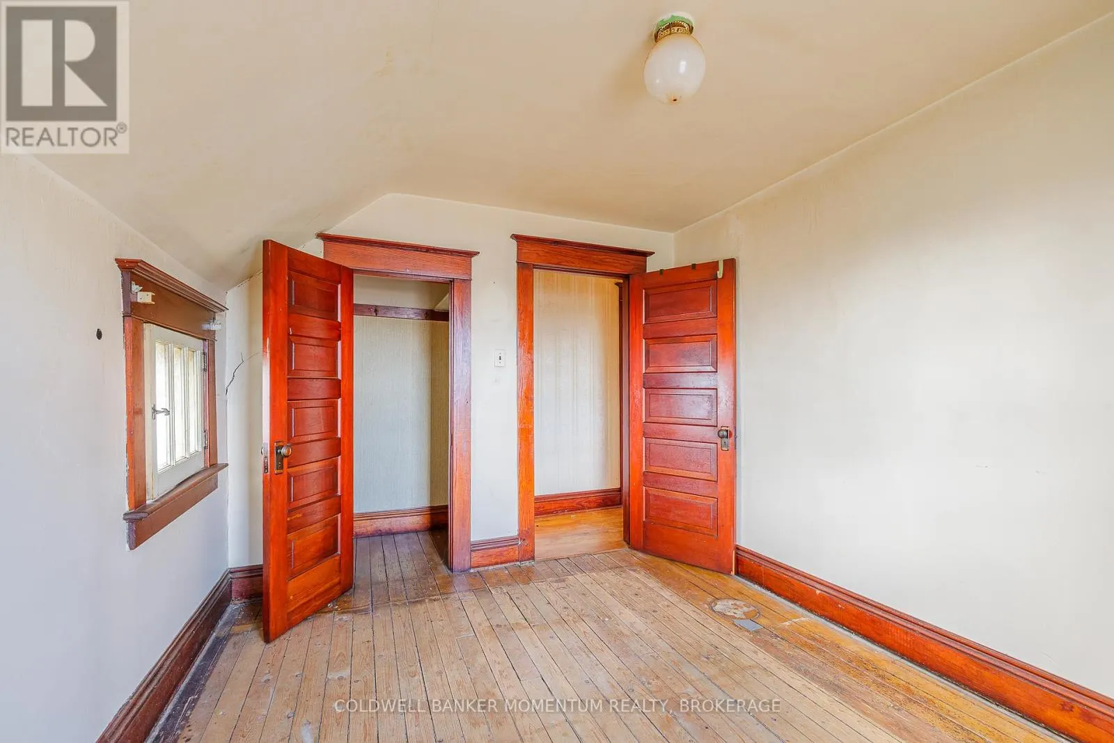 263 HUMBOLDT PARKWAY
