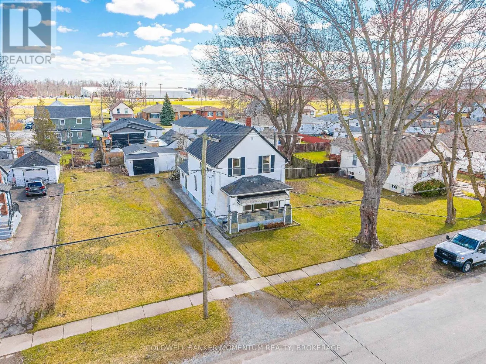 263 HUMBOLDT PARKWAY