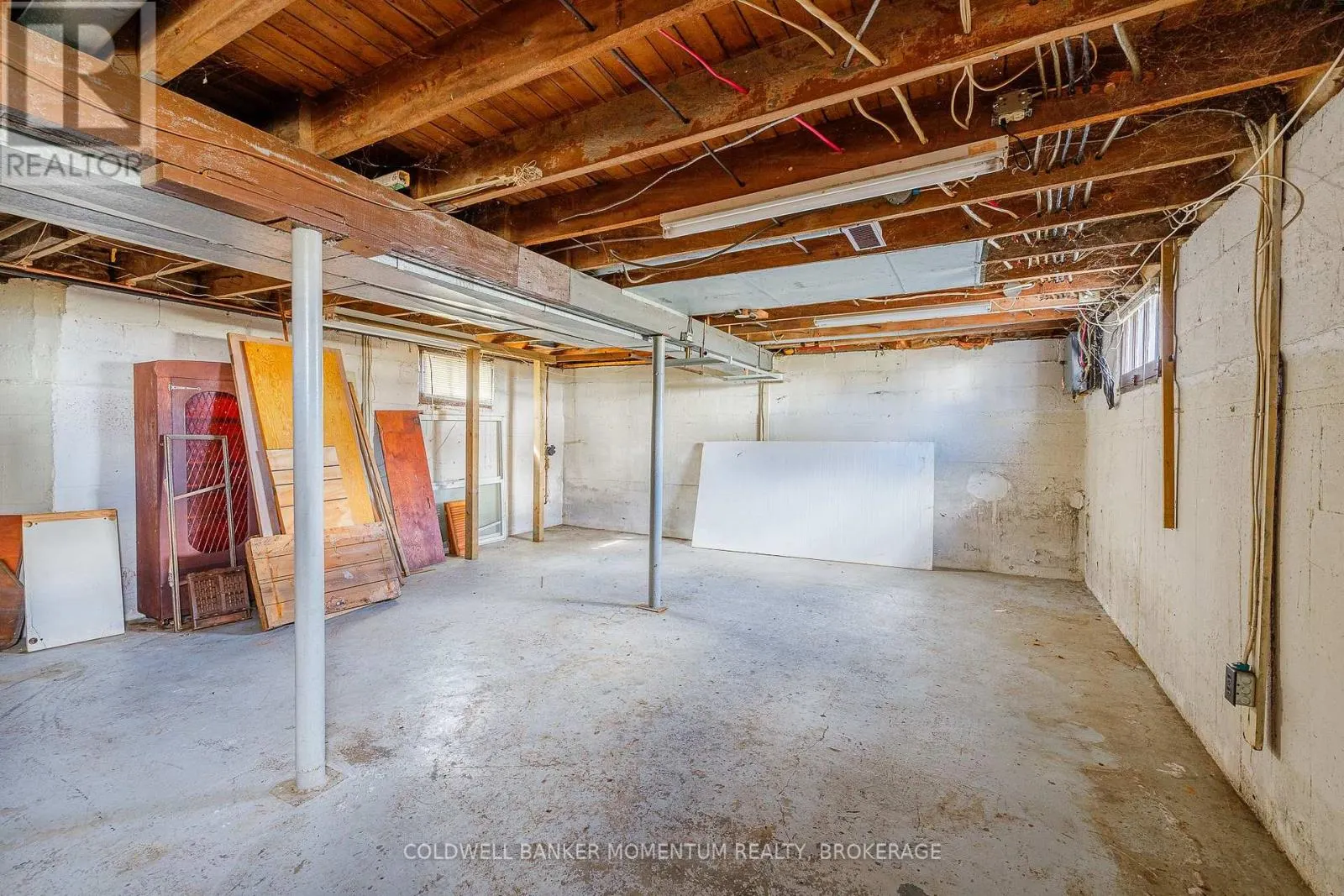 263 HUMBOLDT PARKWAY