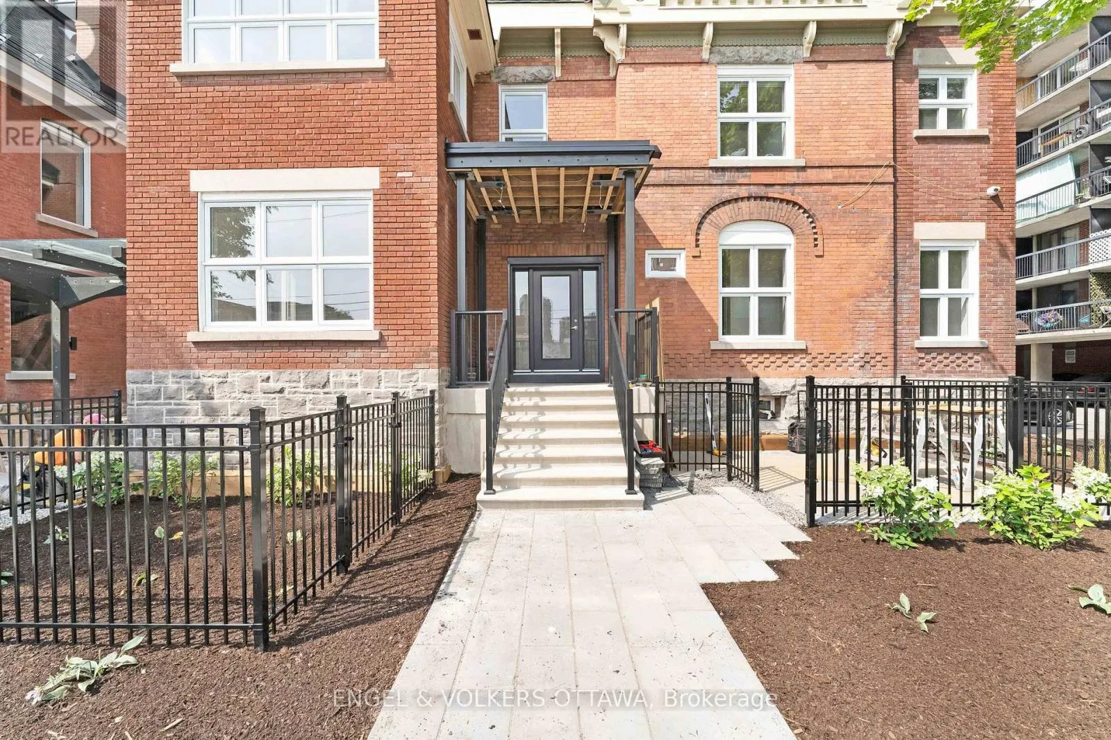 280 B - 280 O'CONNOR STREET
