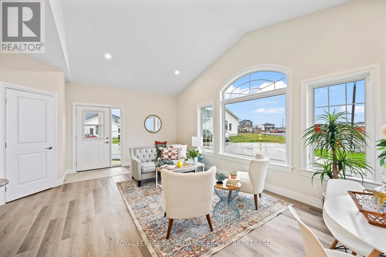 4 LOWRY PLACE