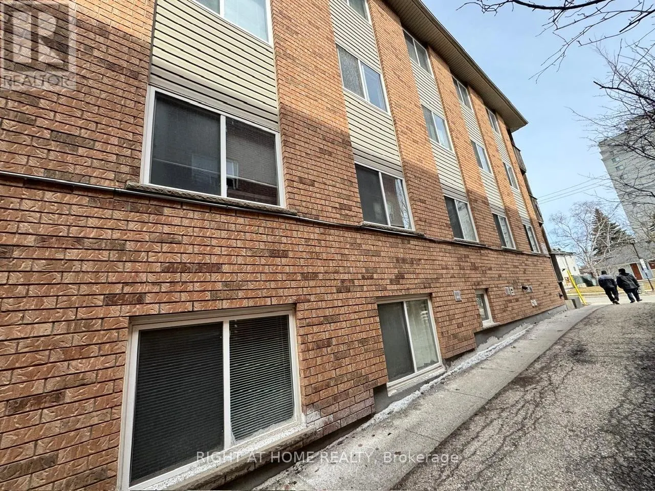 347 SPRUCE STREET