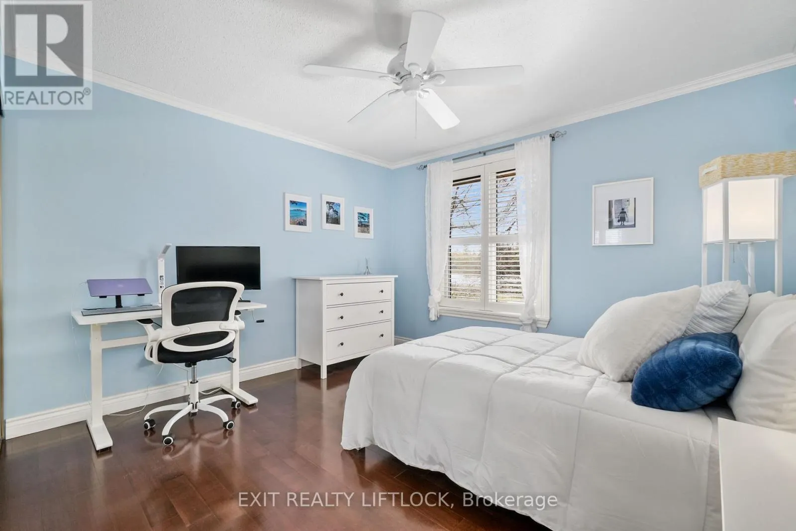 111-200 EAST STREET S