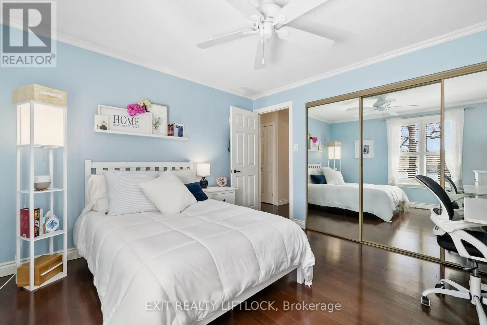 111-200 EAST STREET S