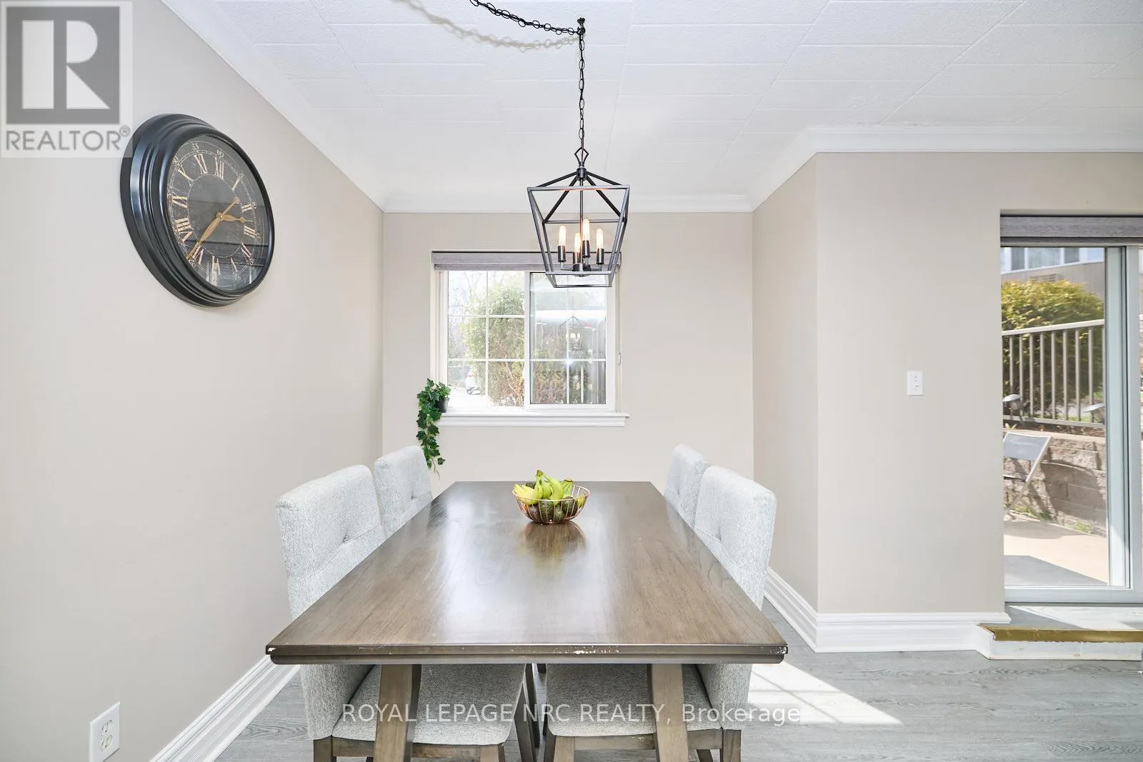 109 - 20 JOHN STREET, #109