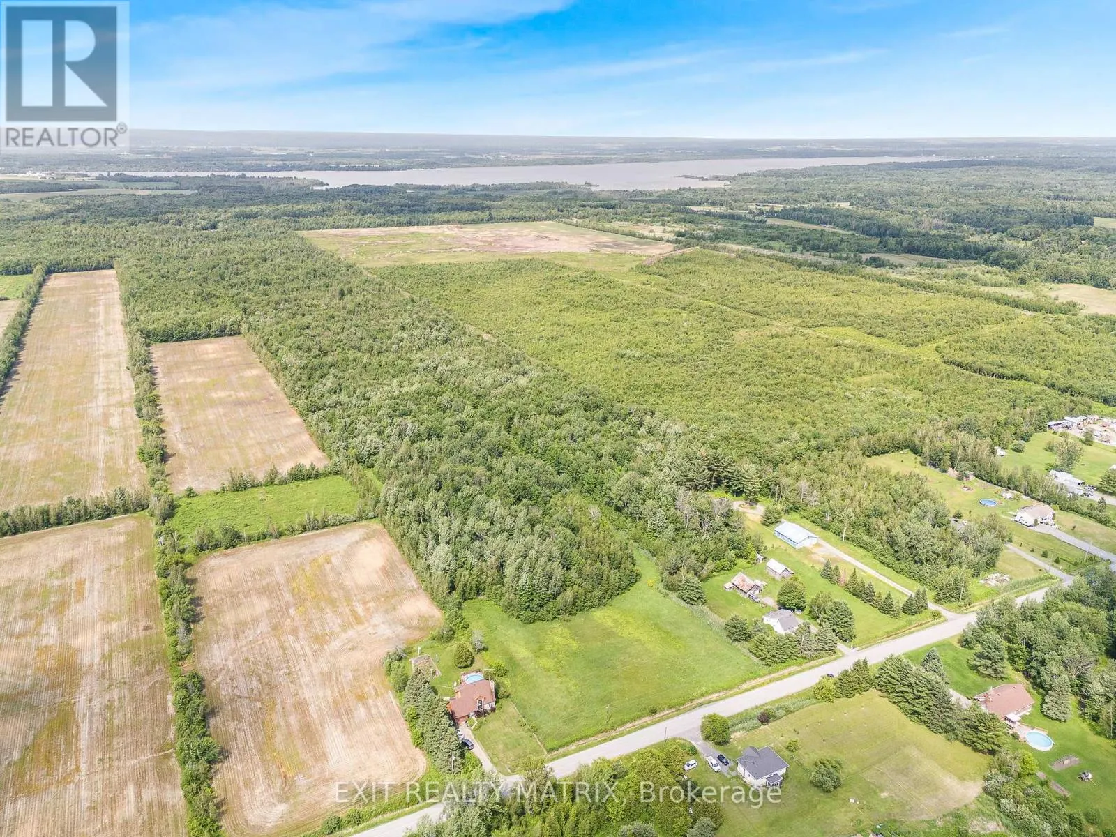 PT LOT 17 CONCESSION 2 ROAD