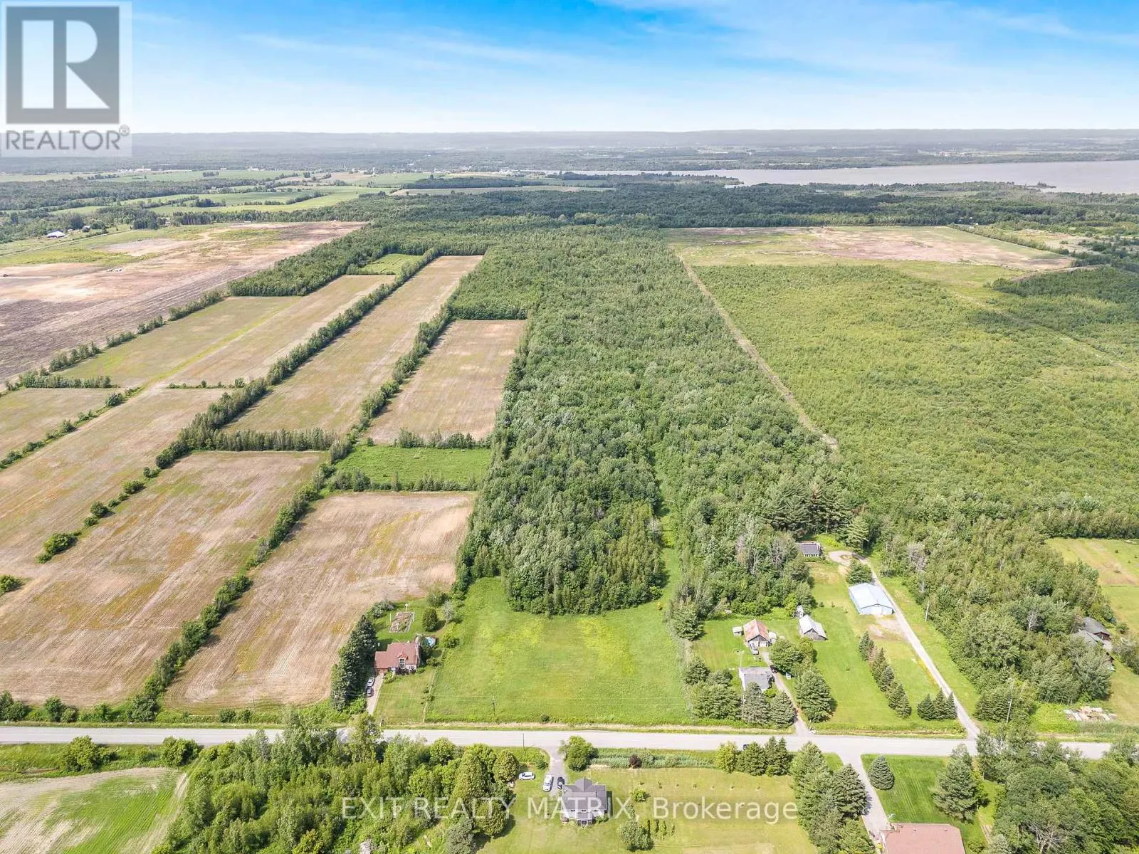 PT LOT 17 CONCESSION 2 ROAD