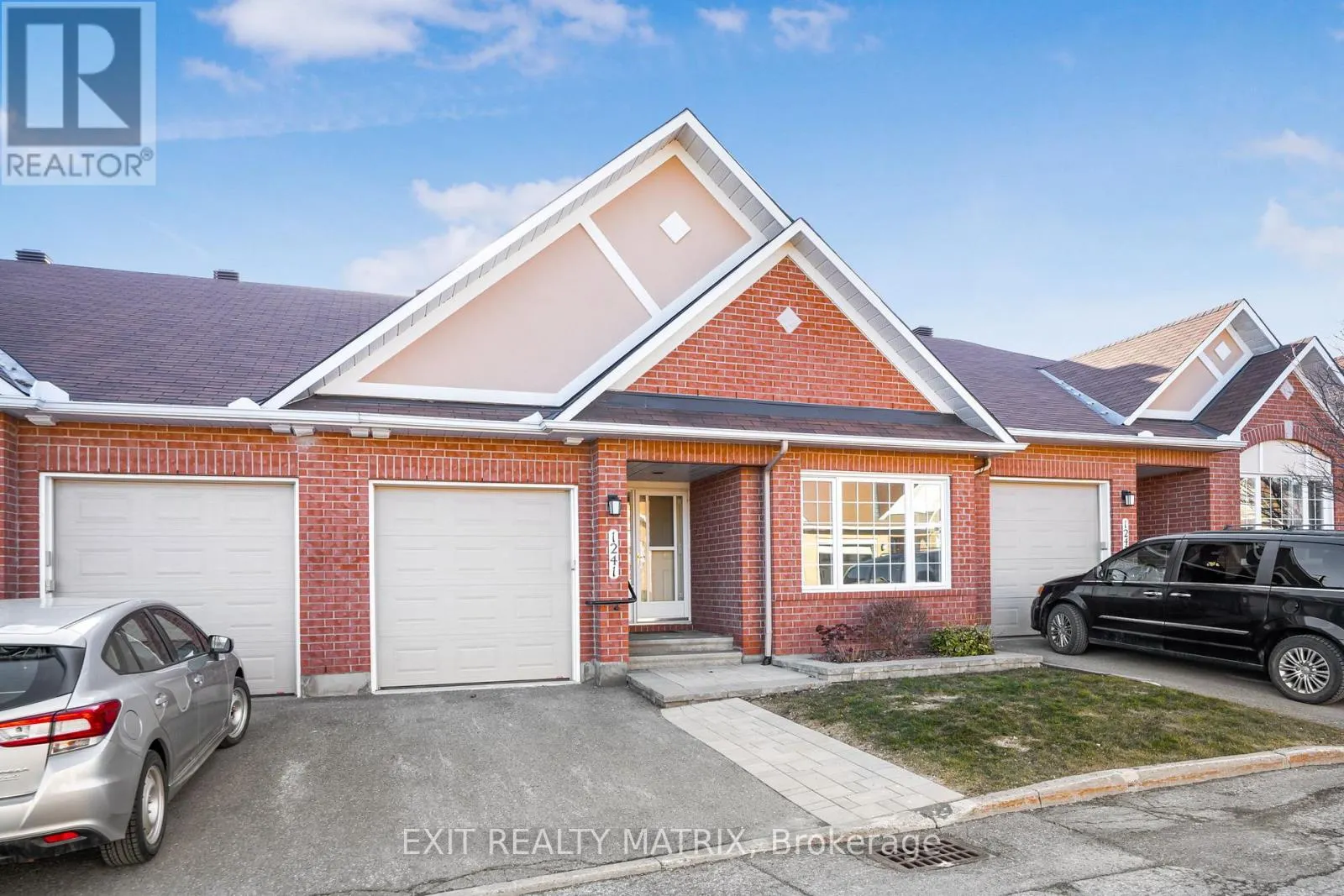 - - 1241 FOXBOROUGH PRIVATE