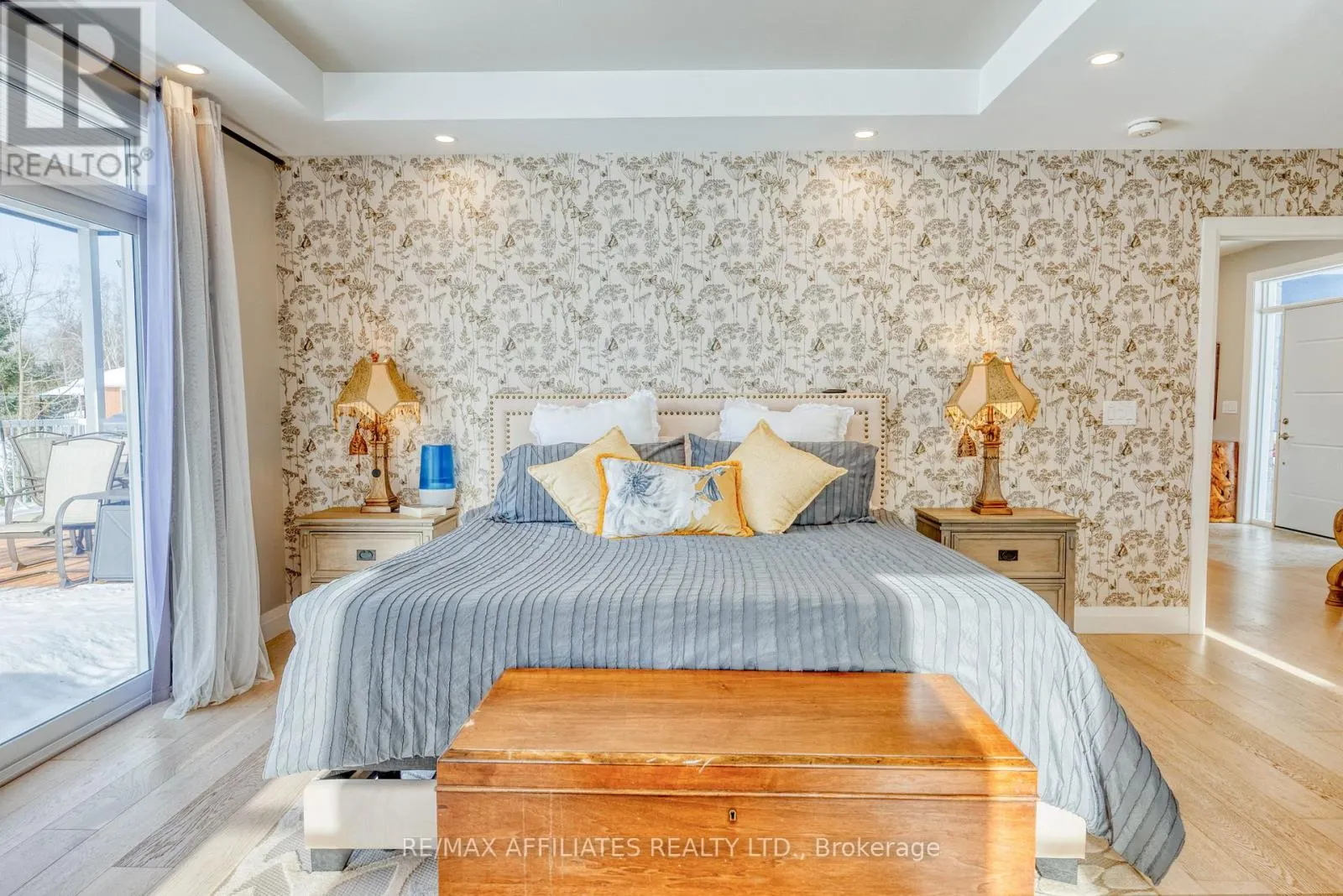23 TUDOR CIRCLE