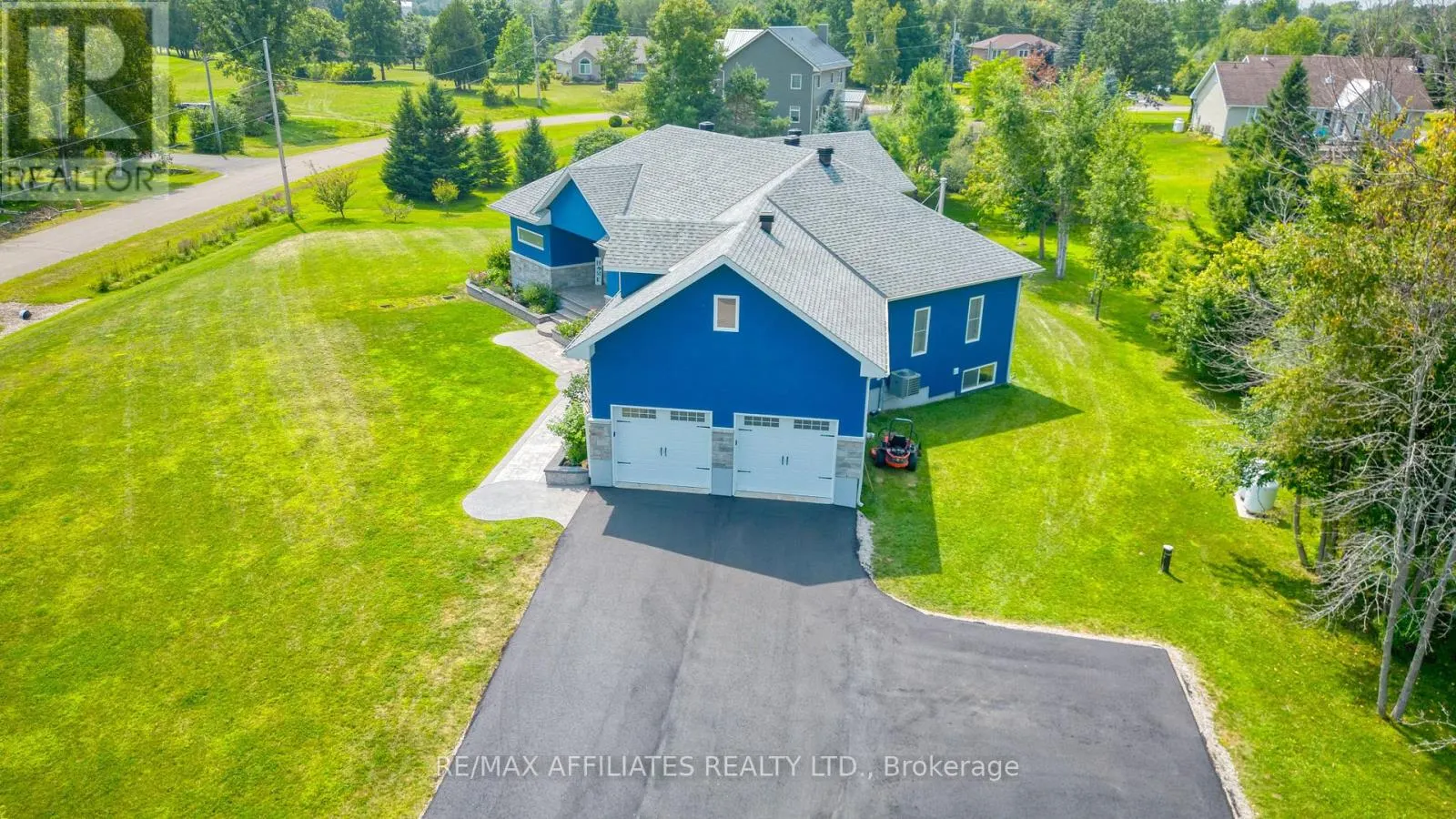 23 TUDOR CIRCLE