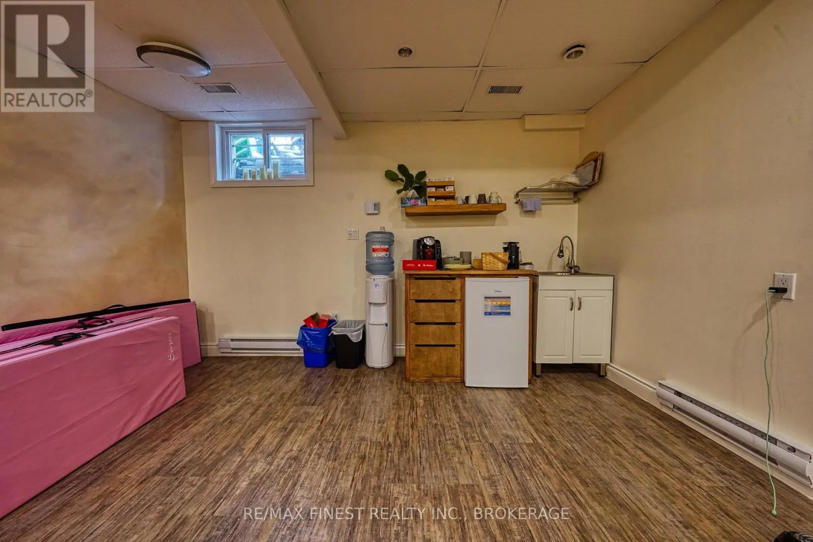 477 MACDONNELL STREET