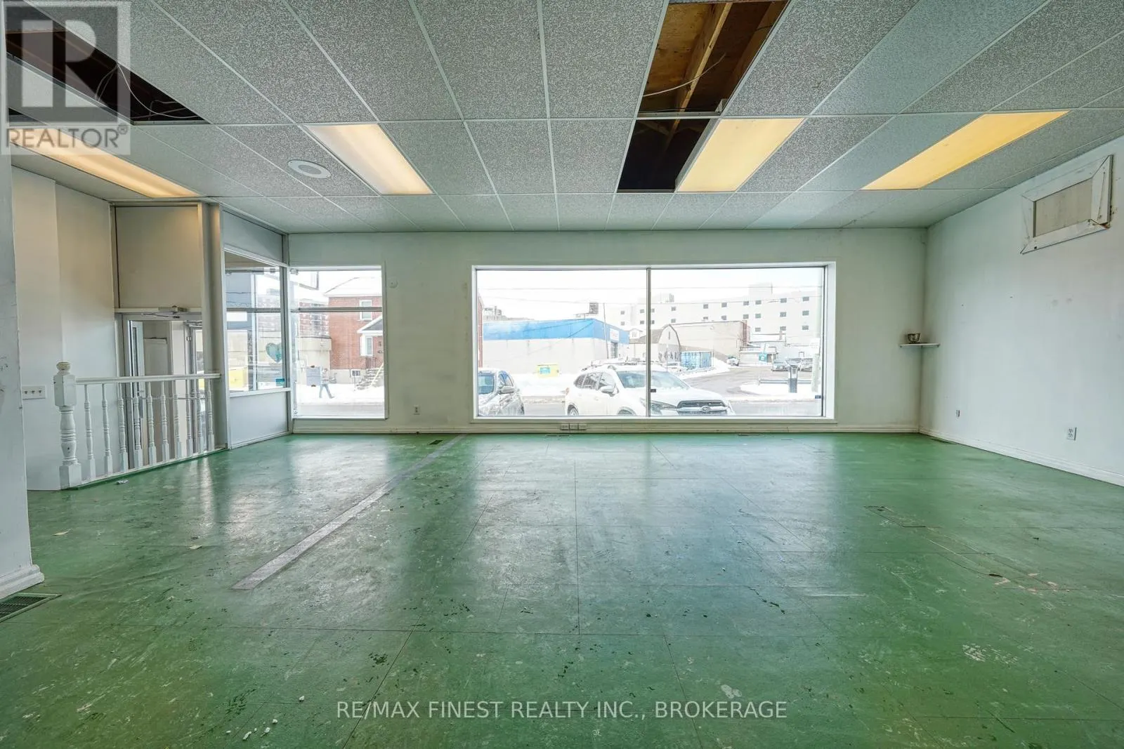 477 MACDONNELL STREET