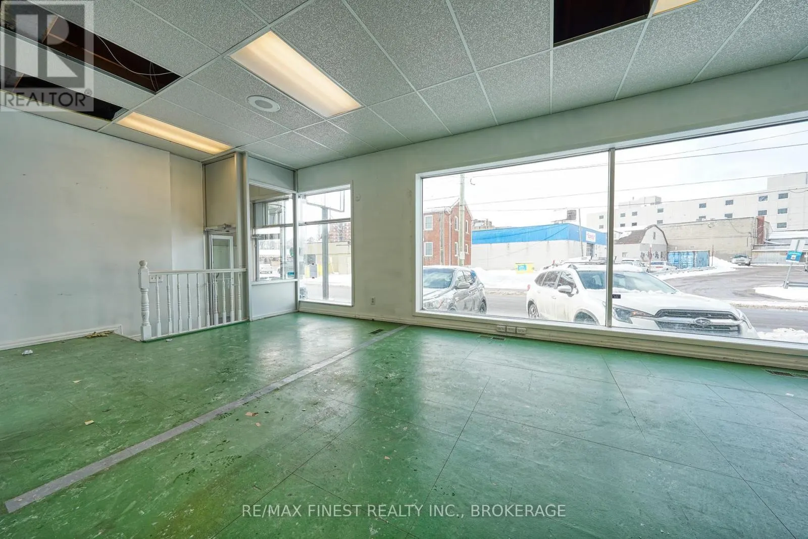 477 MACDONNELL STREET