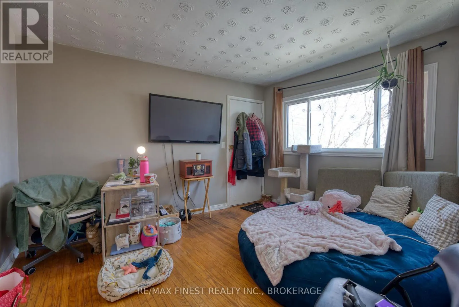 477 MACDONNELL STREET