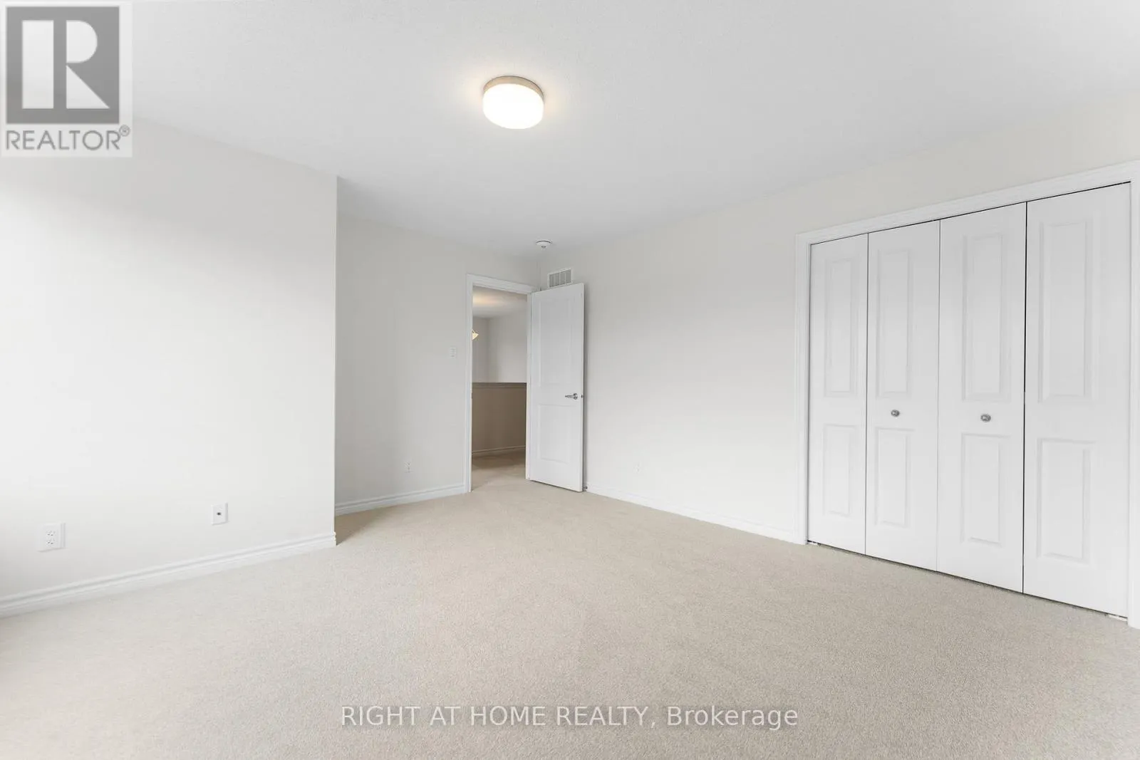 118 LUMEN PLACE