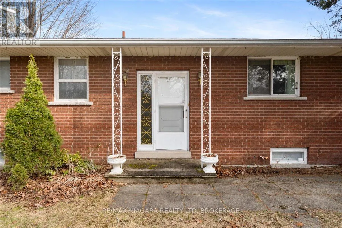 12 HARBOURVIEW ROAD