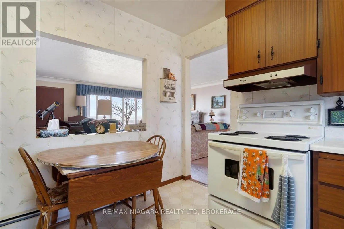 12 HARBOURVIEW ROAD