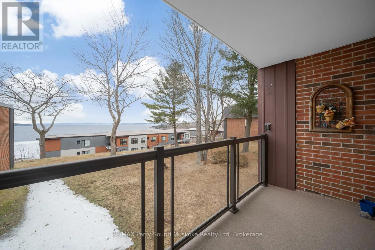 205 - 100 BEACONVIEW HEIGHTS, #205