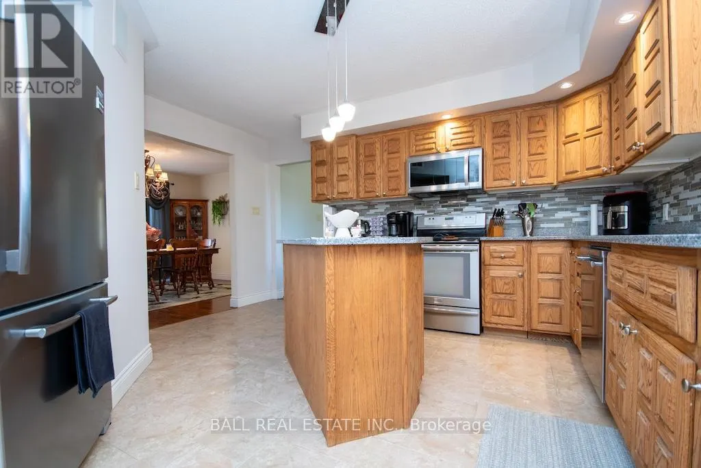 1744 BARTON DRIVE
