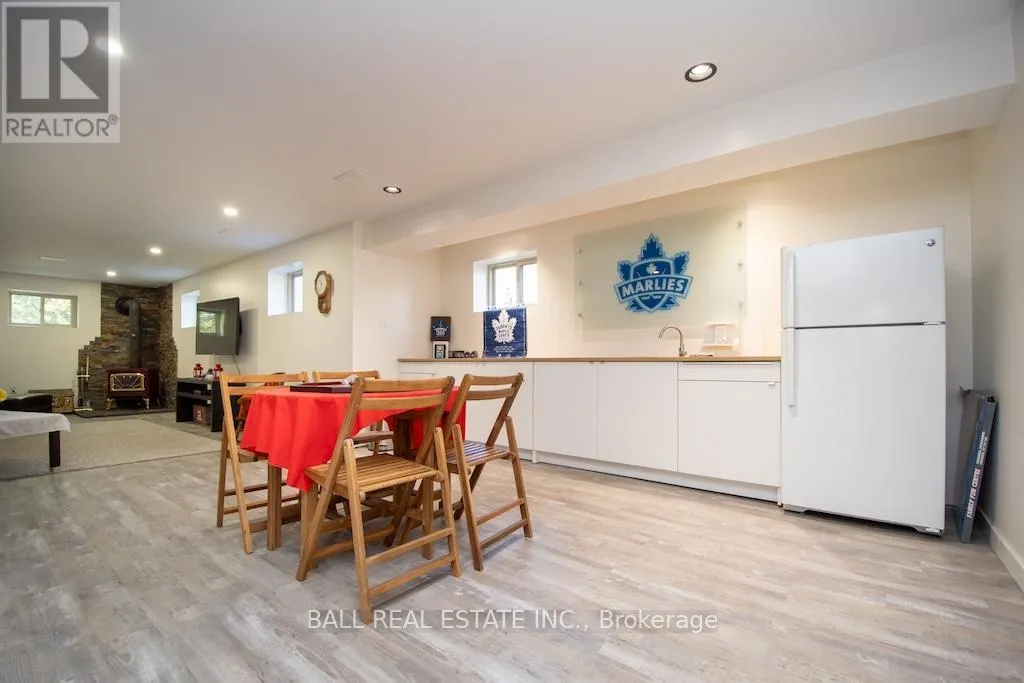 1744 BARTON DRIVE