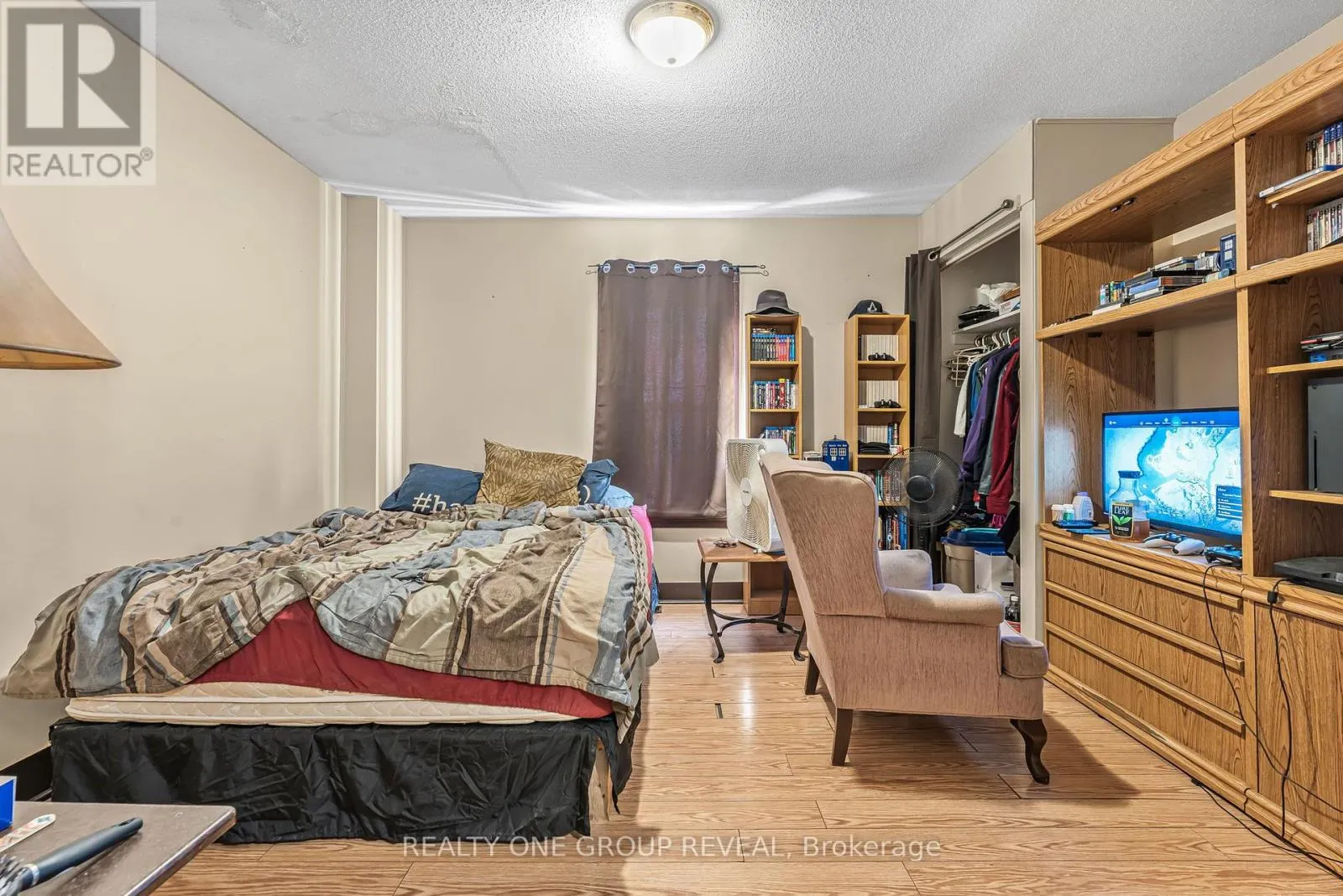 160 FARES STREET