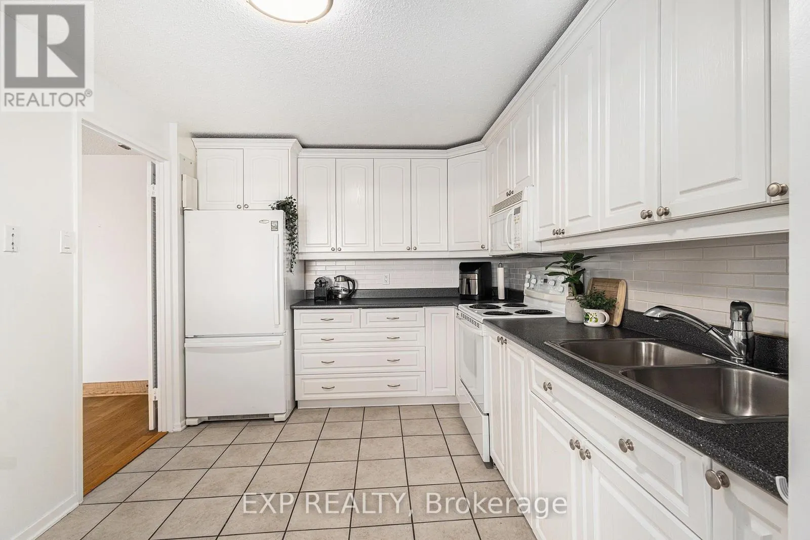 711 - 1465 BASELINE ROAD
