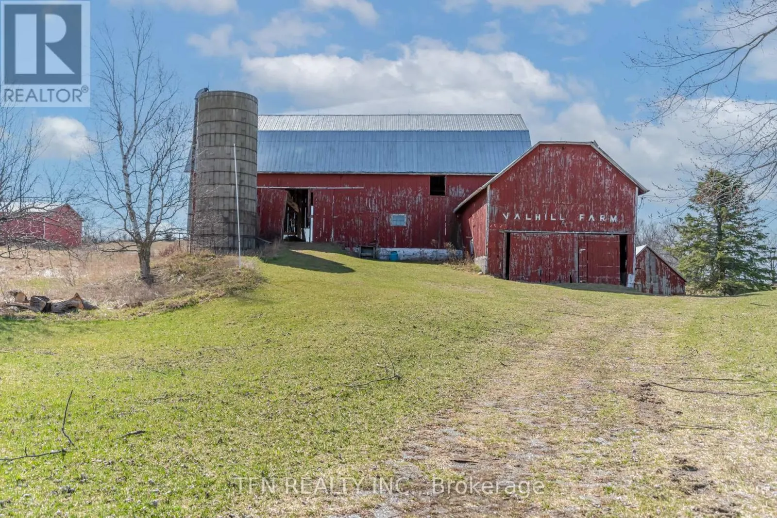 231 CARMAN ROAD