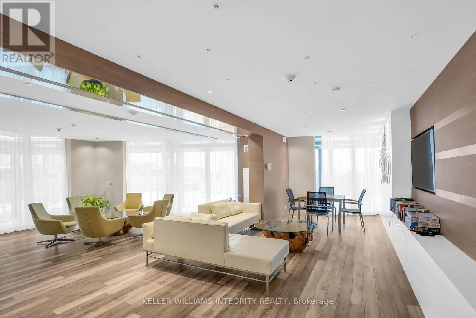 1007 - 485 RICHMOND ROAD