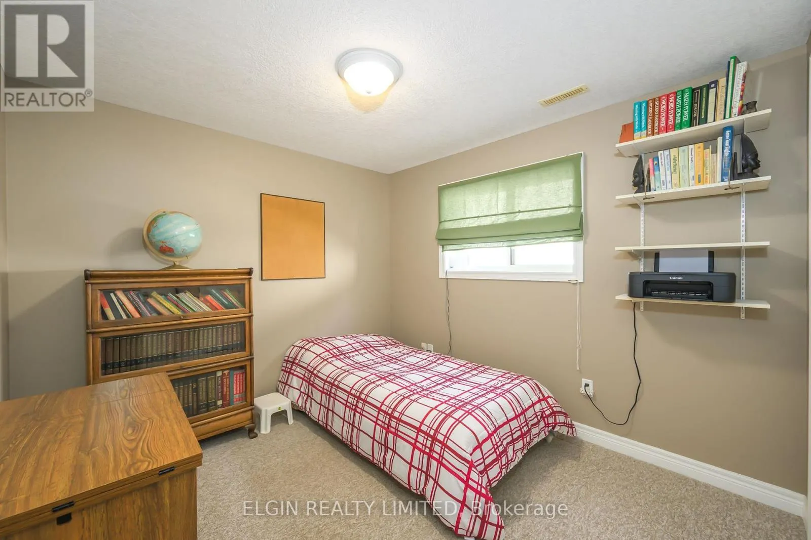 13 WARBLER HEIGHTS