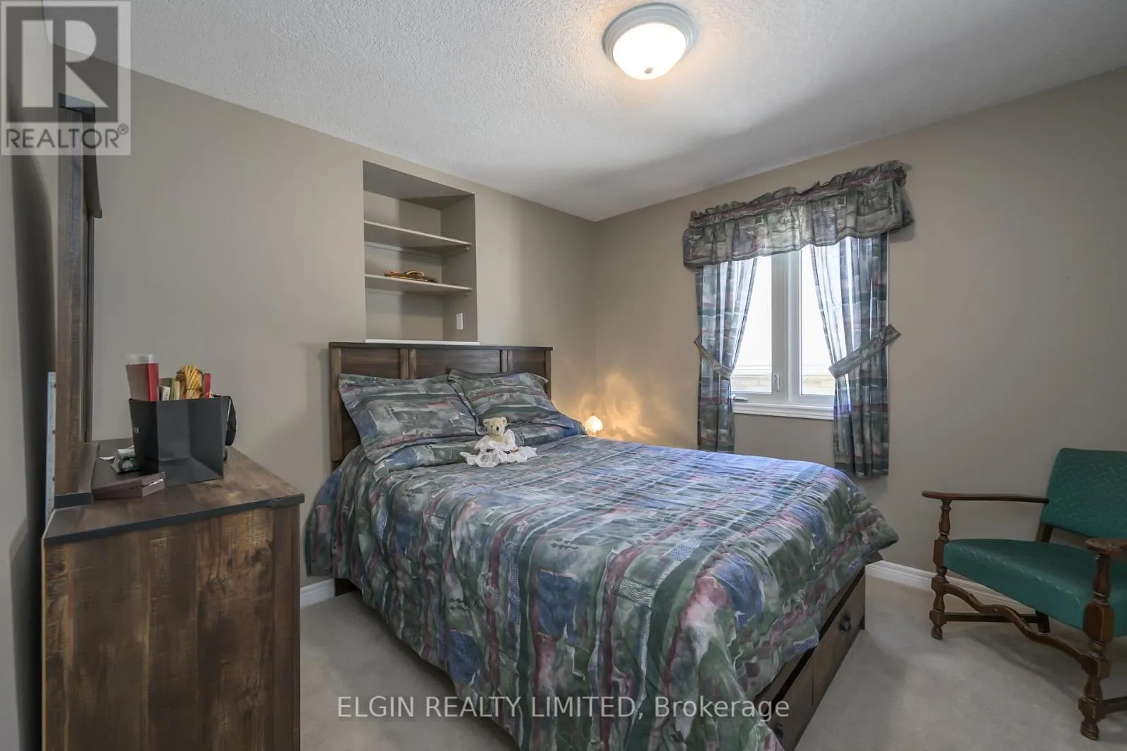 13 WARBLER HEIGHTS