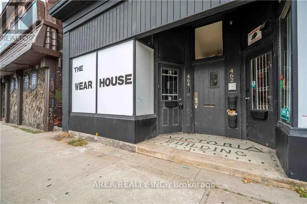 462-464 KING STREET W