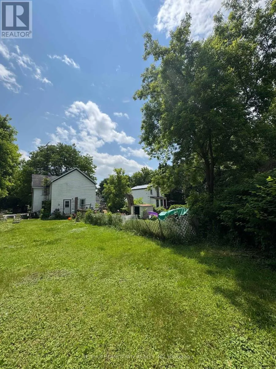 240-246 WOOD STREET E