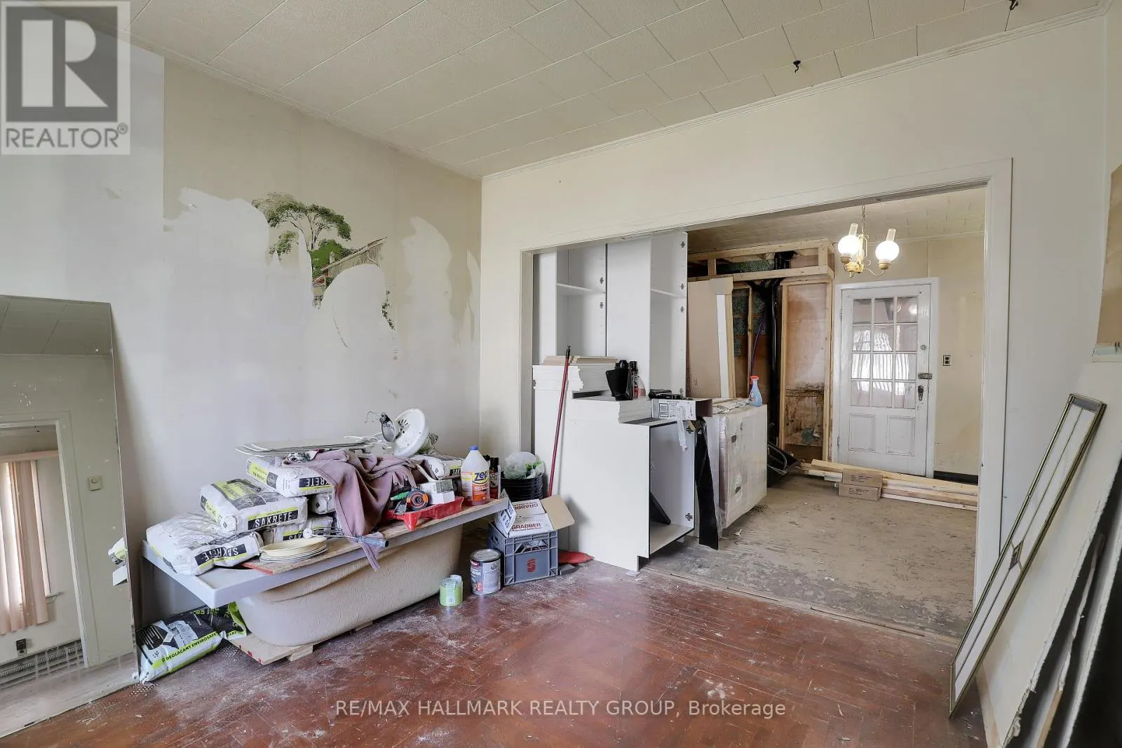 211 ST PHILIPPE STREET