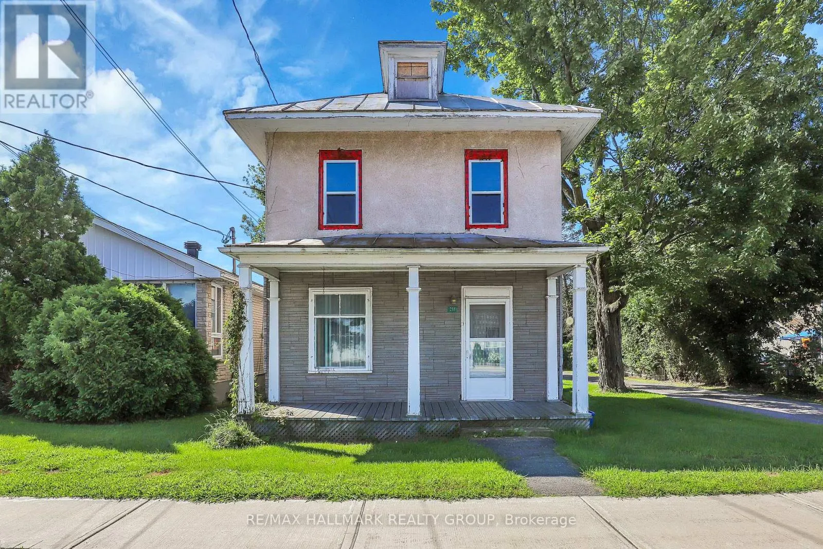 211 ST PHILIPPE STREET