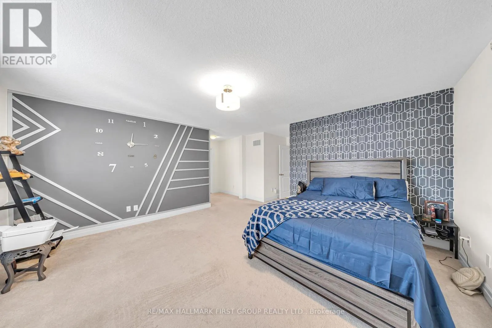 39 WANNAMAKER CRESCENT