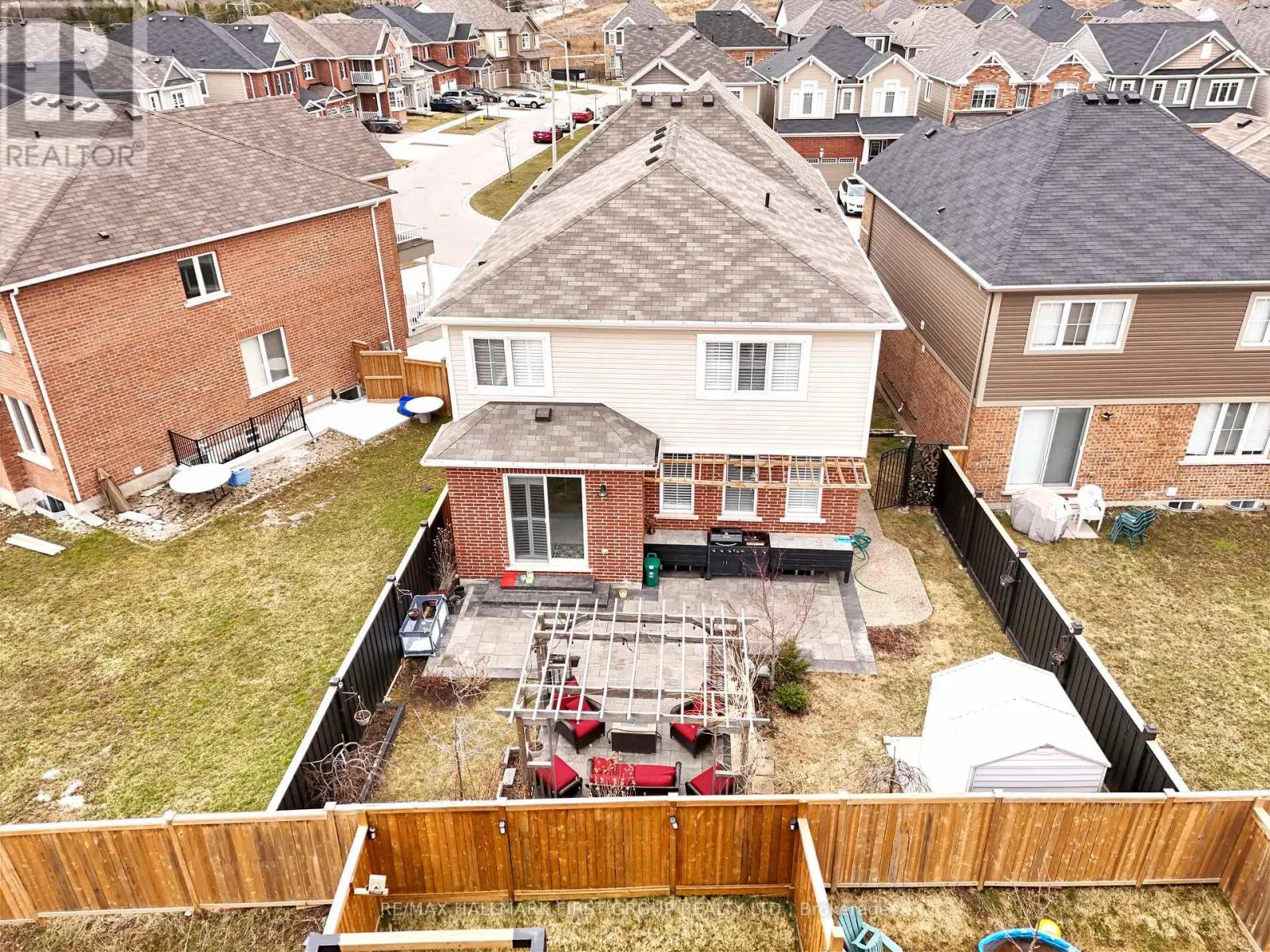 39 WANNAMAKER CRESCENT